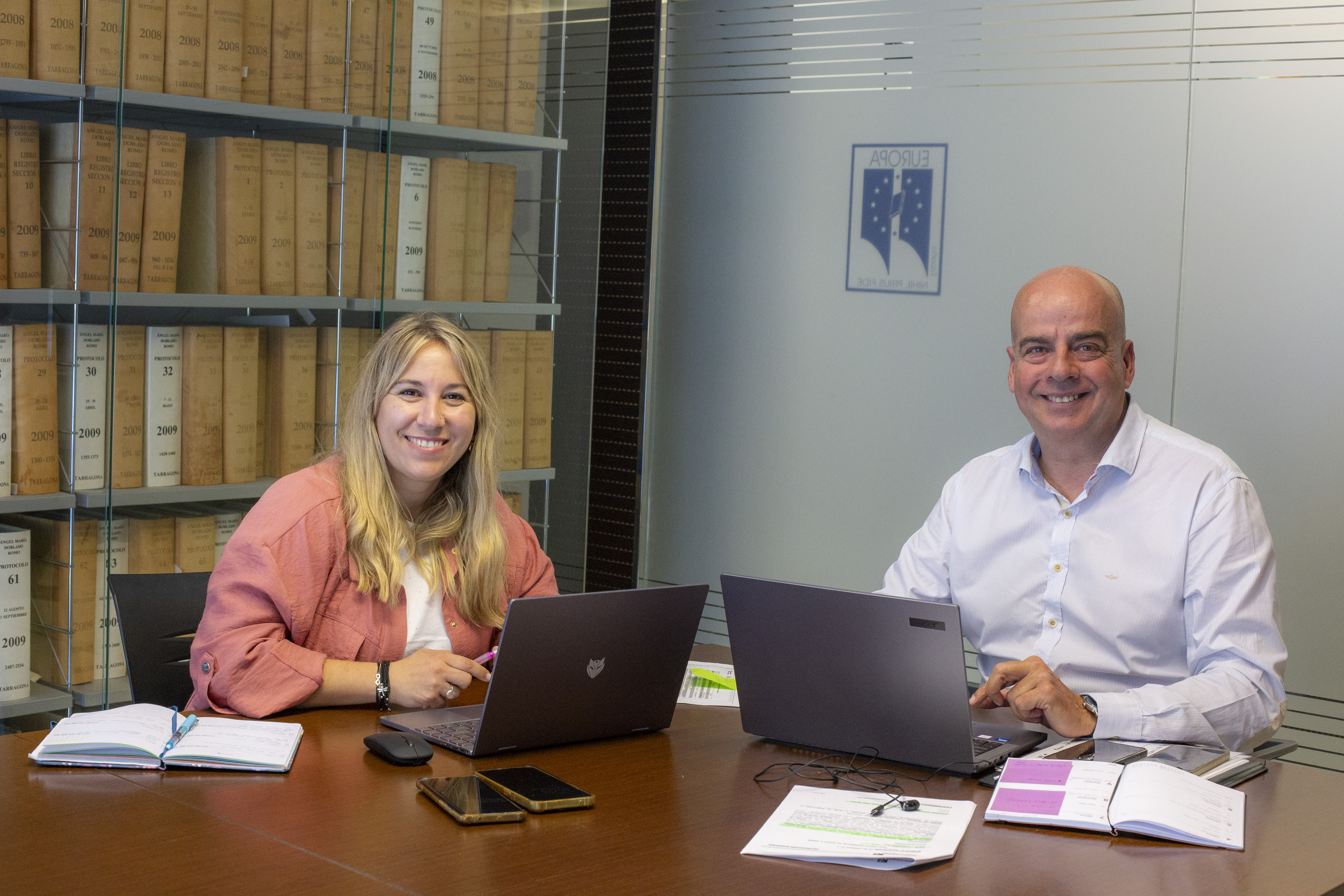 Rebeca Prieto y José Antonio Restoy trabajando juntos en Hipoteca Flexible